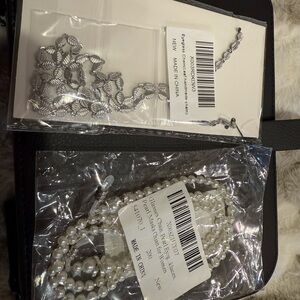 Elegant Silver Leaf Necklace